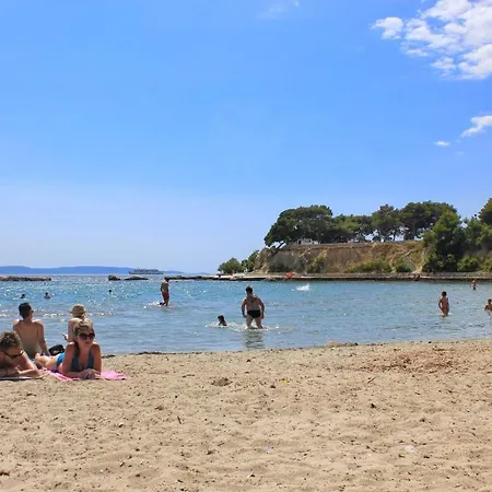 With A Parking Space - 16840