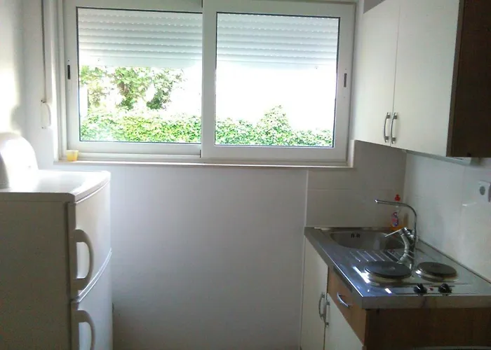 Apartman With A Parking Space - 16840 *